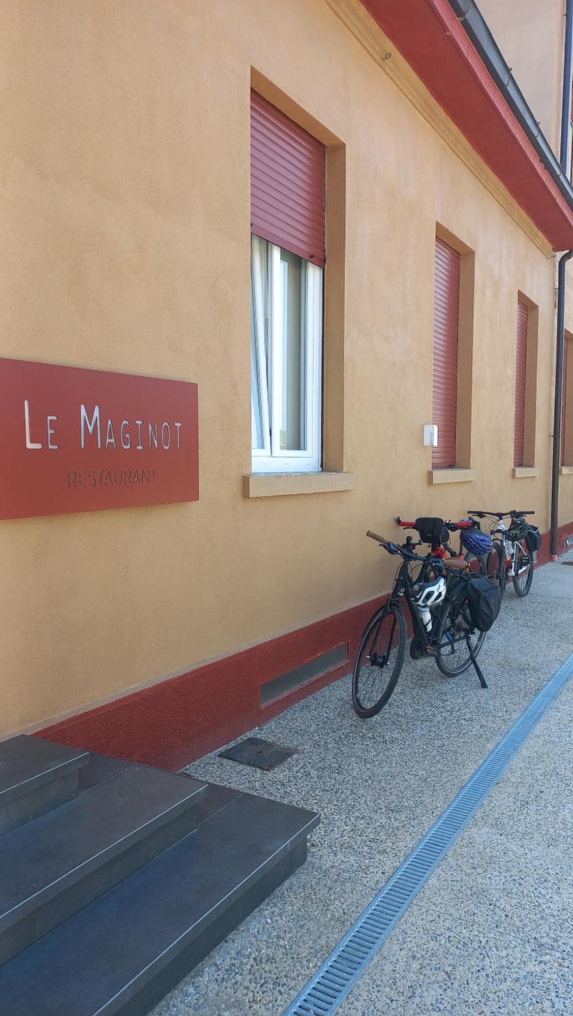Le Maginot Relais Bed & Breakfast Castelvetro Piacentino Exterior photo